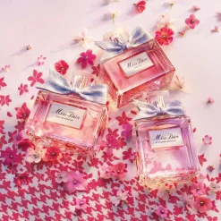 DIOR Parfums Frais|Parfums Floraux><noscript><img width=