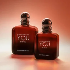 Armani Parfums Épicés><noscript><img width=