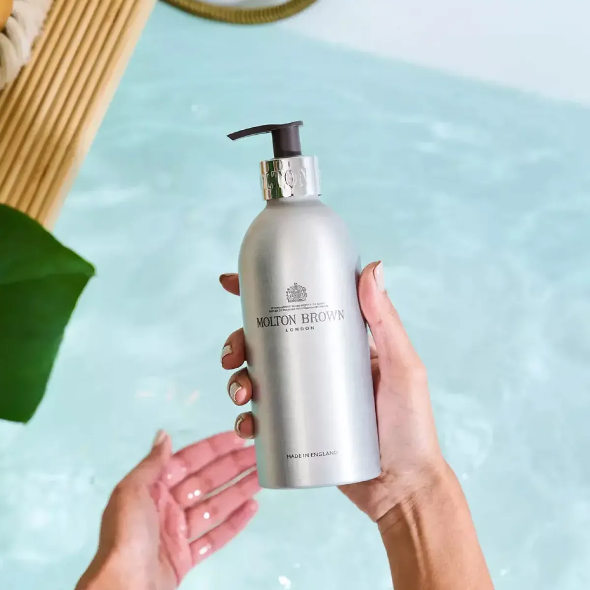 Molton Brown Bain Douche|Bain Douche>Coastal Cypress & Sea Fennel Bath & Showergel Infinity Bottle
